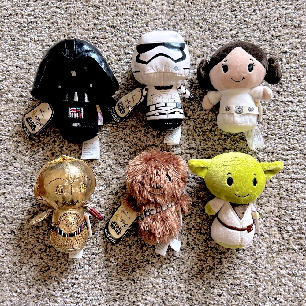 Lot of 6 Hallmark Star Wars  Itty Bittys